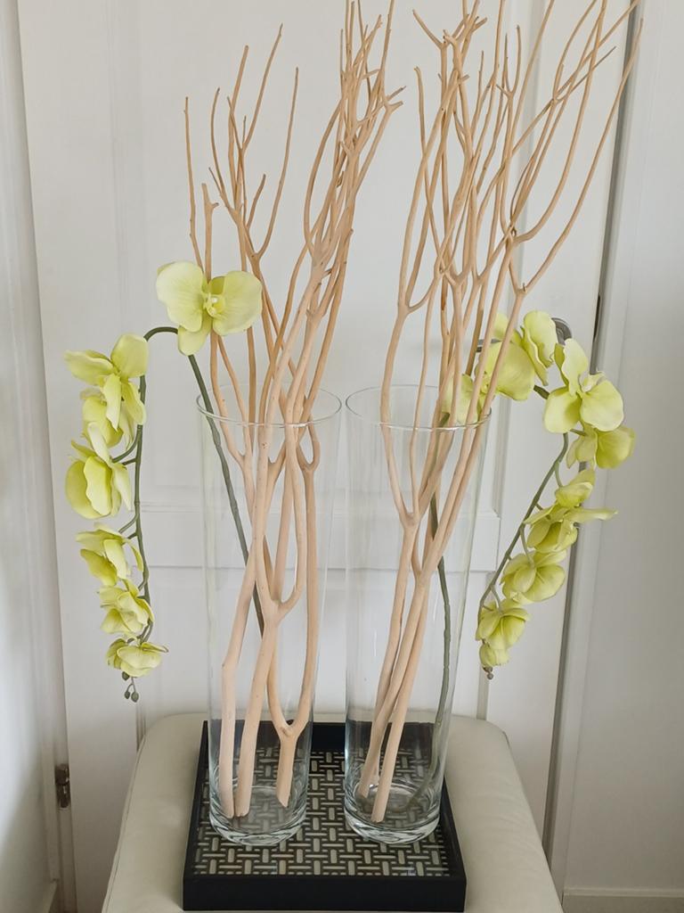 2x Glazen vaas met decoratie (orchideeën en takken), Gebruikt, Overige kleuren, Ophalen of Verzenden, Glas