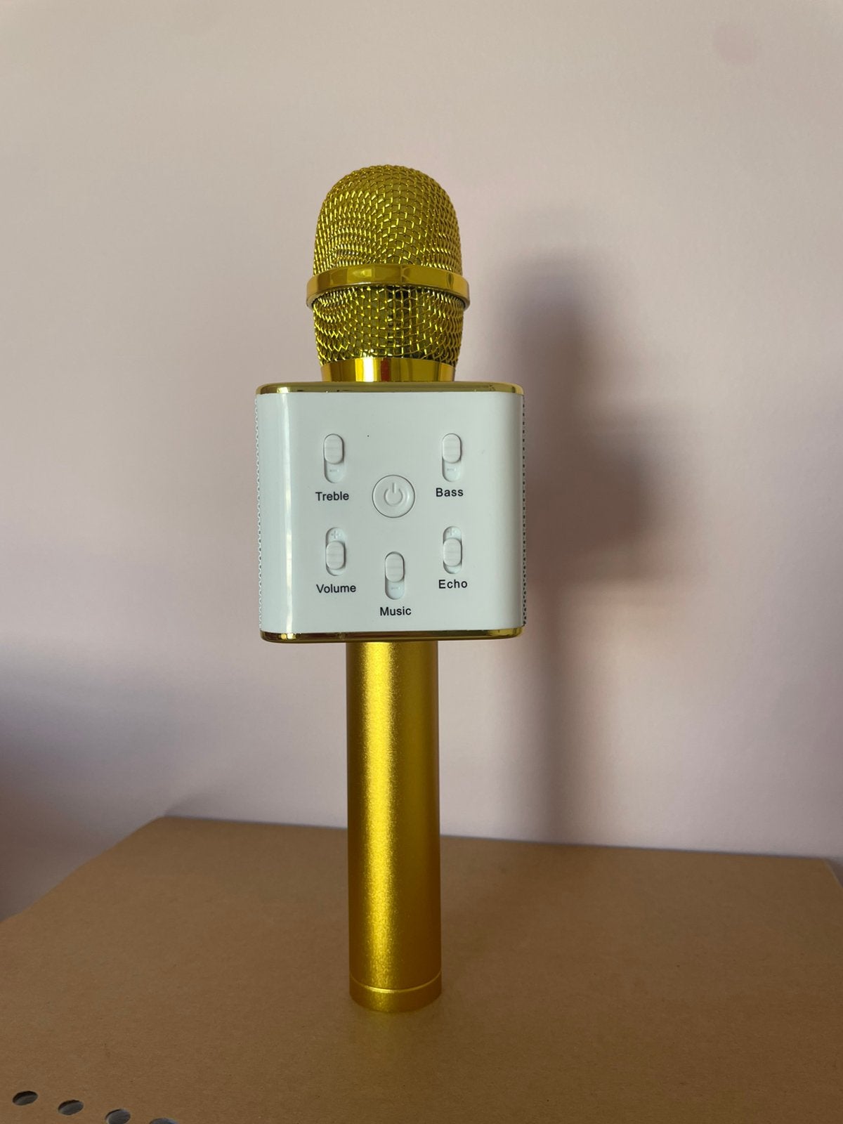 Karaoke microphone (with built-in speaker), Muziek en Instrumenten, Microfoons, Ophalen of Verzenden, Zo goed als nieuw, Zangmicrofoon