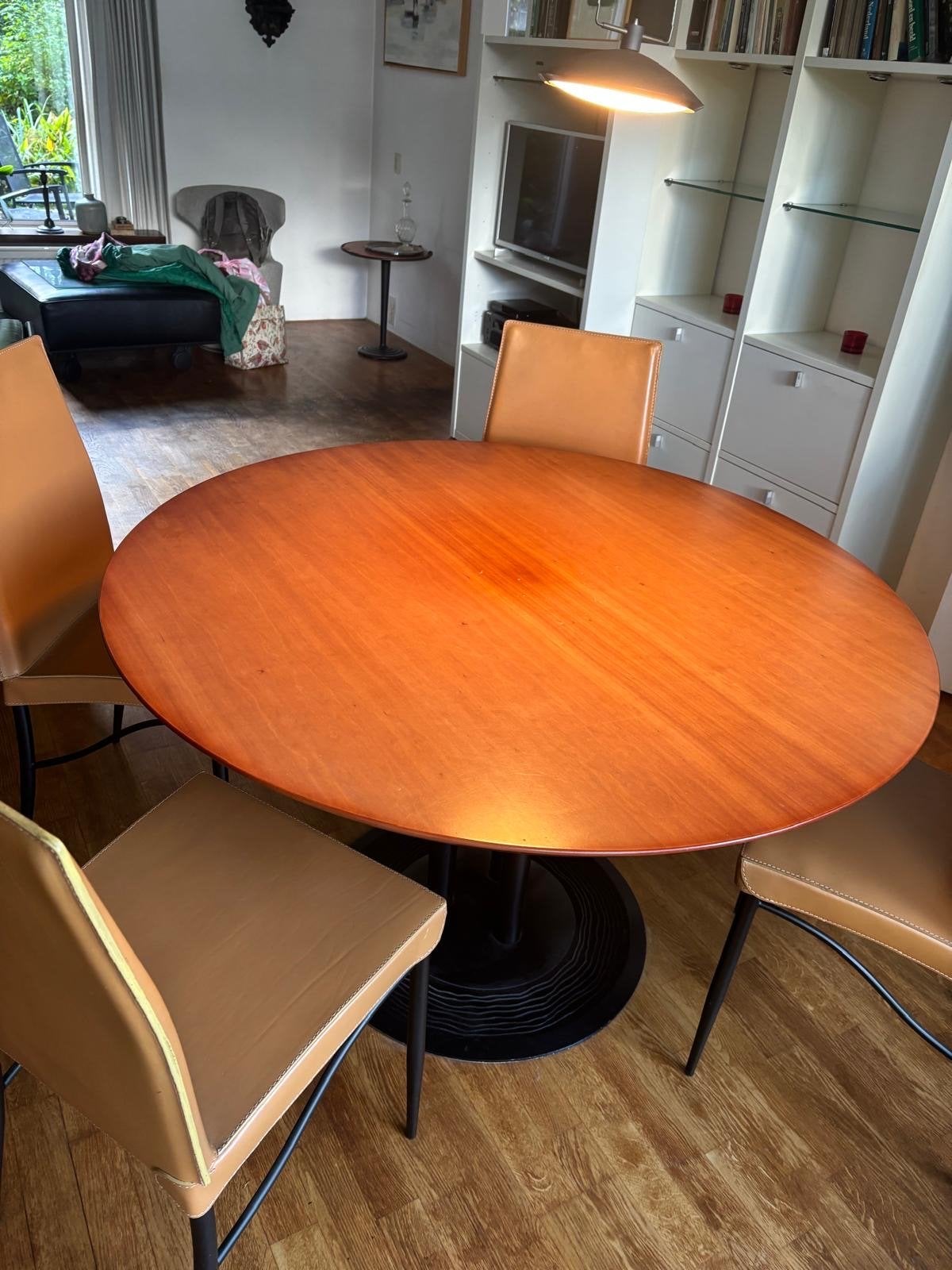Vier Stoelen + tafel (apart of samen), Antiek en Kunst, Ophalen
