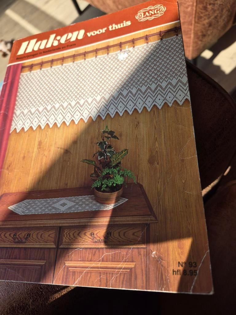 Vintage gordijntjes enz haken Vaste prijs€5euro, Hobby en Vrije tijd, Ophalen of Verzenden, Zo goed als nieuw, Haken, Patroon of Boek