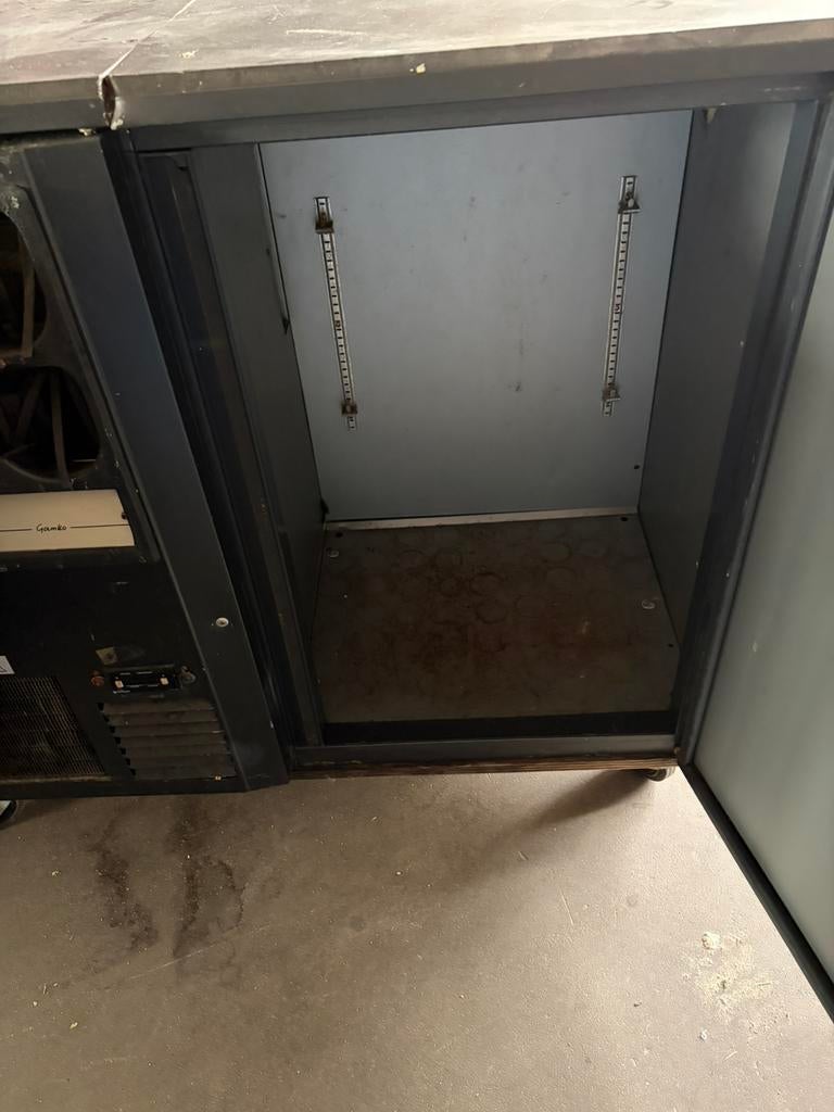 Gamko koelkast. 3 deurs met flessennest., Witgoed en Apparatuur, Koelkasten en IJskasten, Ophalen, Zonder vriesvak, 200 liter of meer