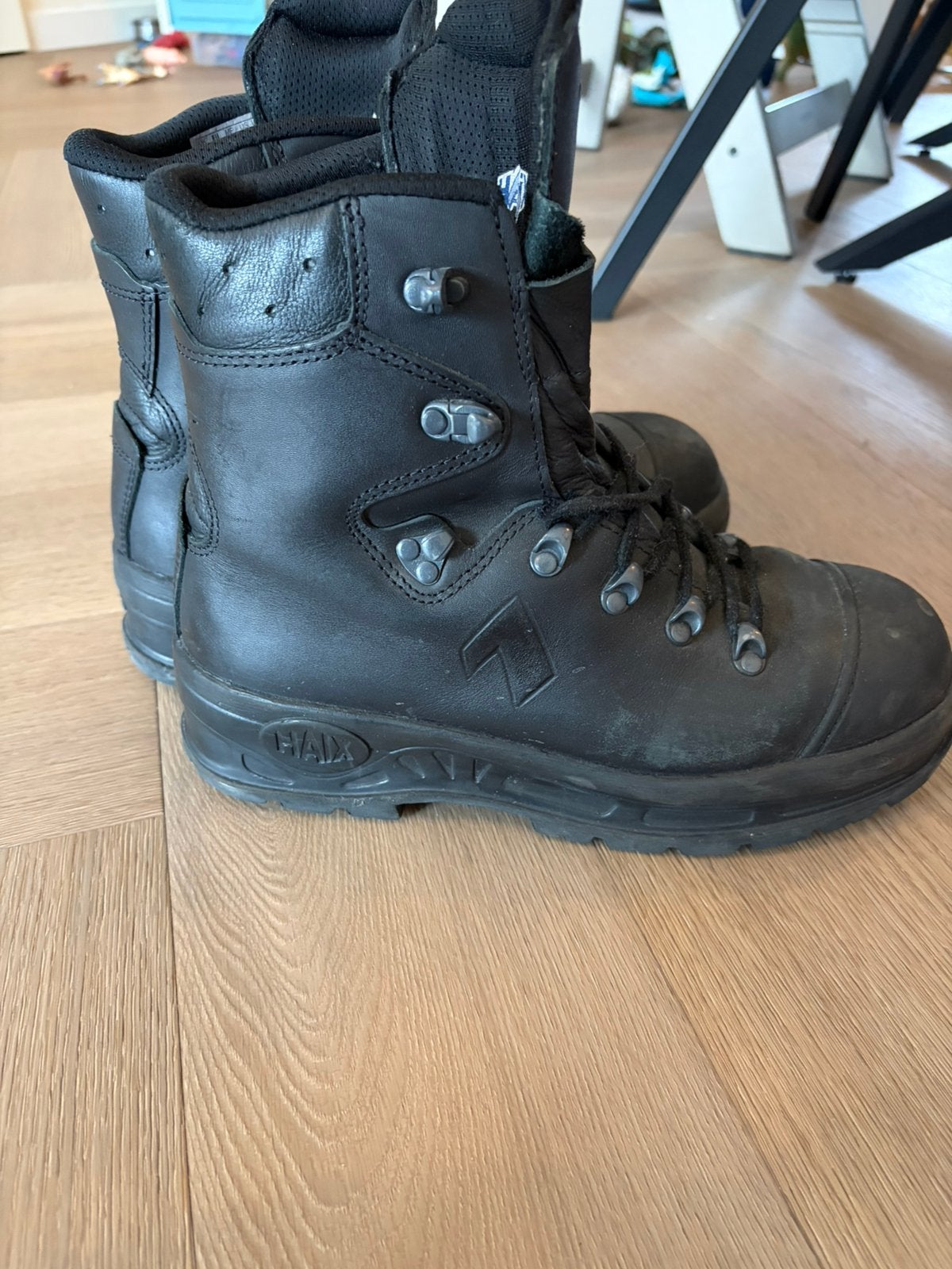 HAIX Veiligheids schoenen. Gratis., Ophalen, Zo goed als nieuw, Schoenen