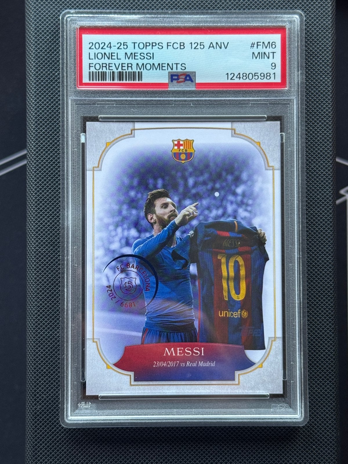 Topps FC Barcelona 125th Anniversary Lionel Messi PSA 9, Verzenden, Zo goed als nieuw, Plaatje