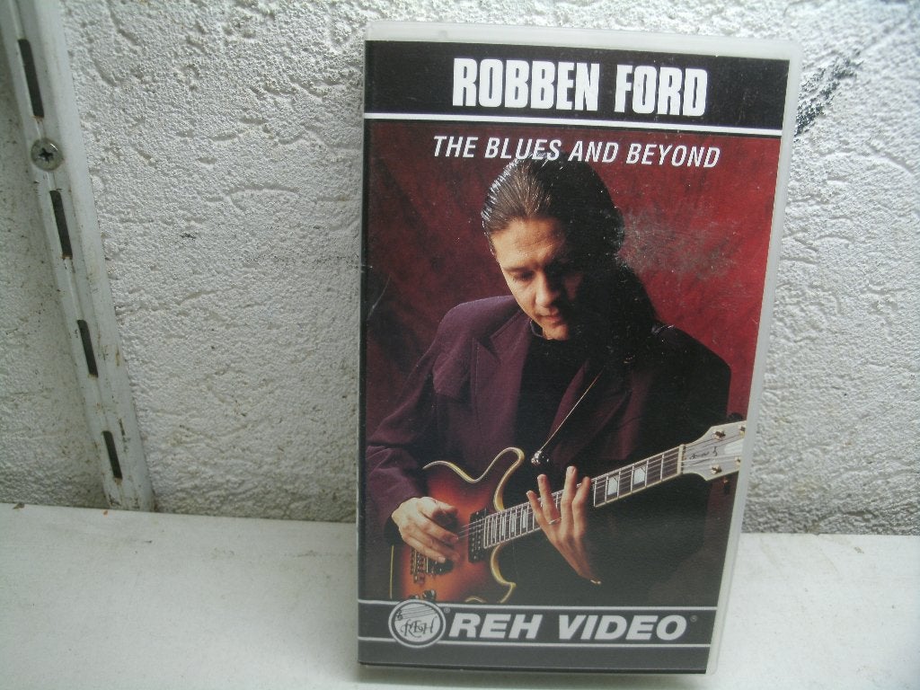 vhs 241b robben ford the blues and beyond, Alle leeftijden, Ophalen of Verzenden, Zo goed als nieuw, Komedie