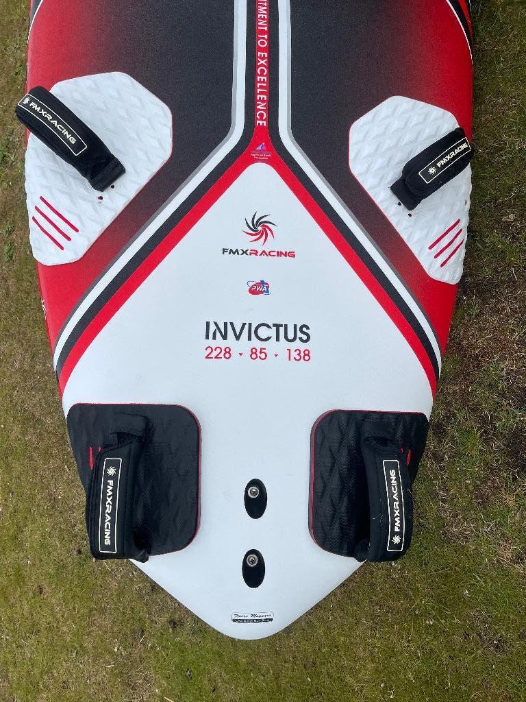 FMX Invictus 138 2021, Ophalen, Met draagtas, Minder dan 250 cm, 6.5 m² tot 8 m²