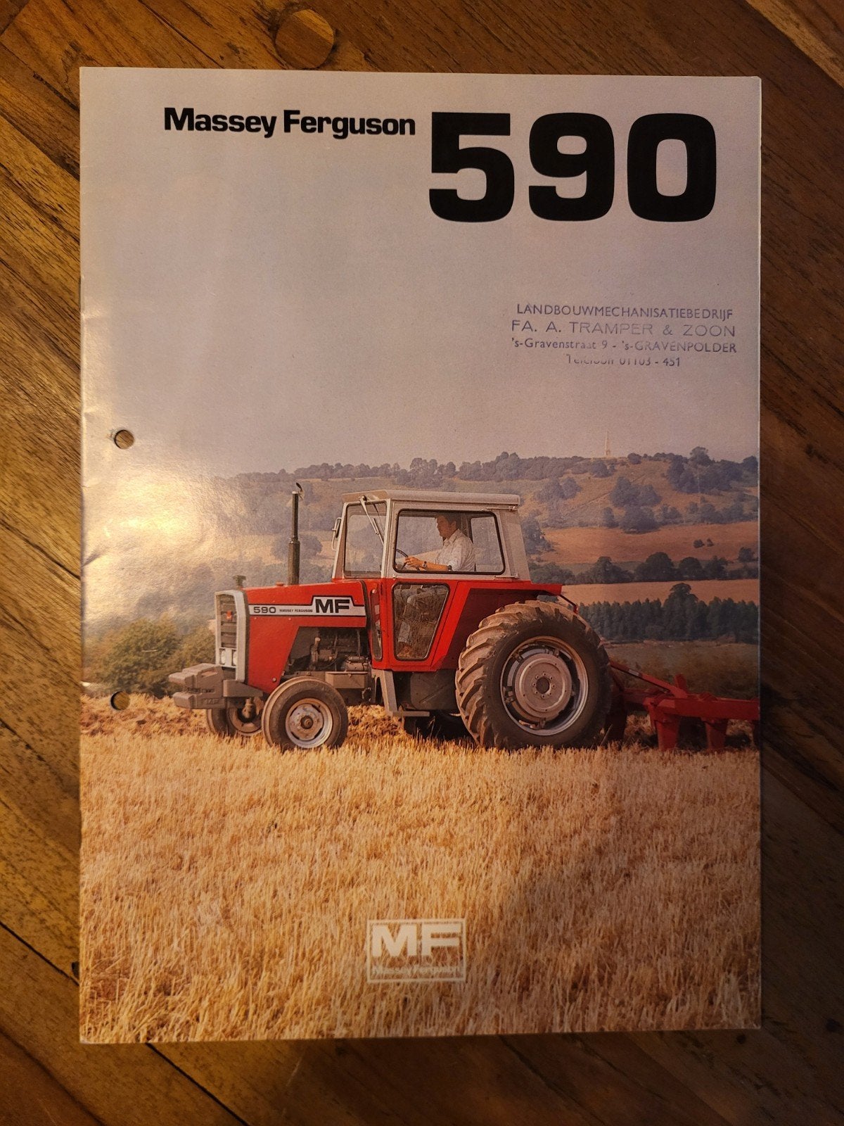 tractor folder Massey Ferguson 590 trekker, Ophalen of Verzenden, Zo goed als nieuw