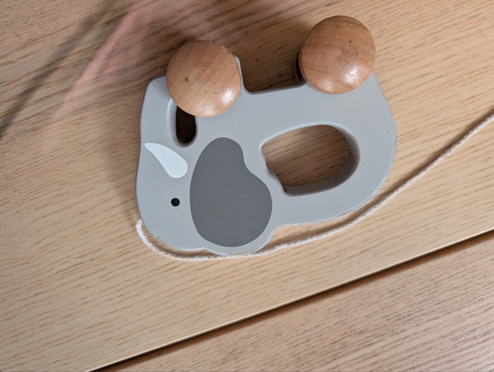 Houten olifant trekfiguur met wieltjes, Ophalen of Verzenden, Gebruikt, Overige typen, Met wieltjes