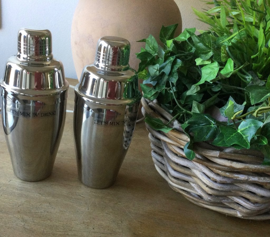 2 nieuwe Shakers voor drankjes en cocktails., Overige typen, Ophalen of Verzenden, Nieuw, Metaal