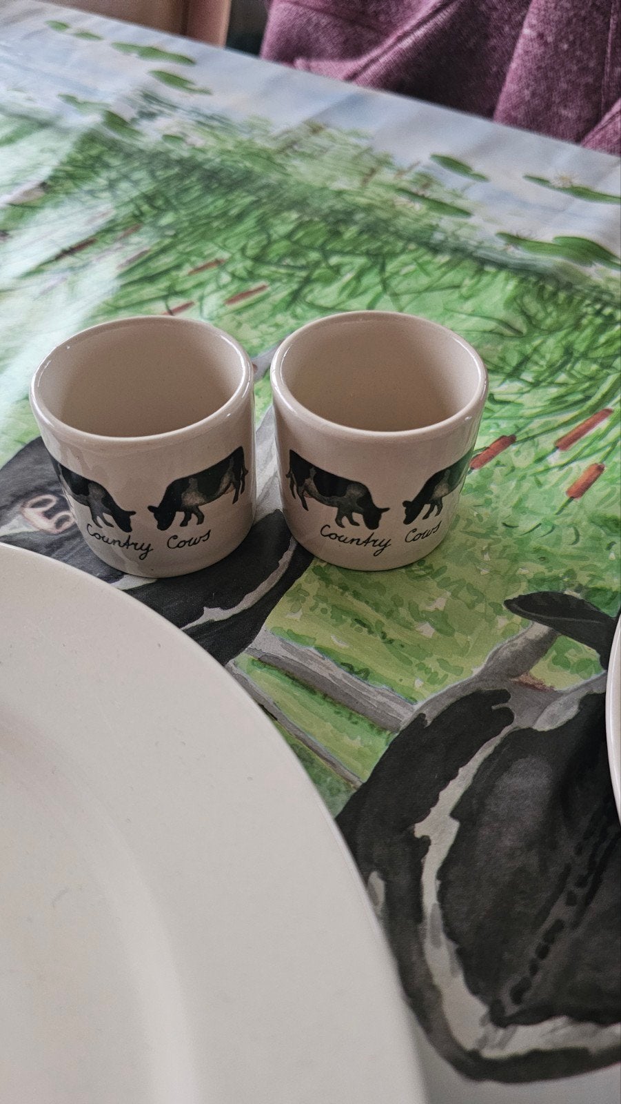 servies Jet: melkbekers, taartbort, eierschaal, eierdopjes, Ophalen of Verzenden, Gebruikt, Overige stijlen, Bord(en)