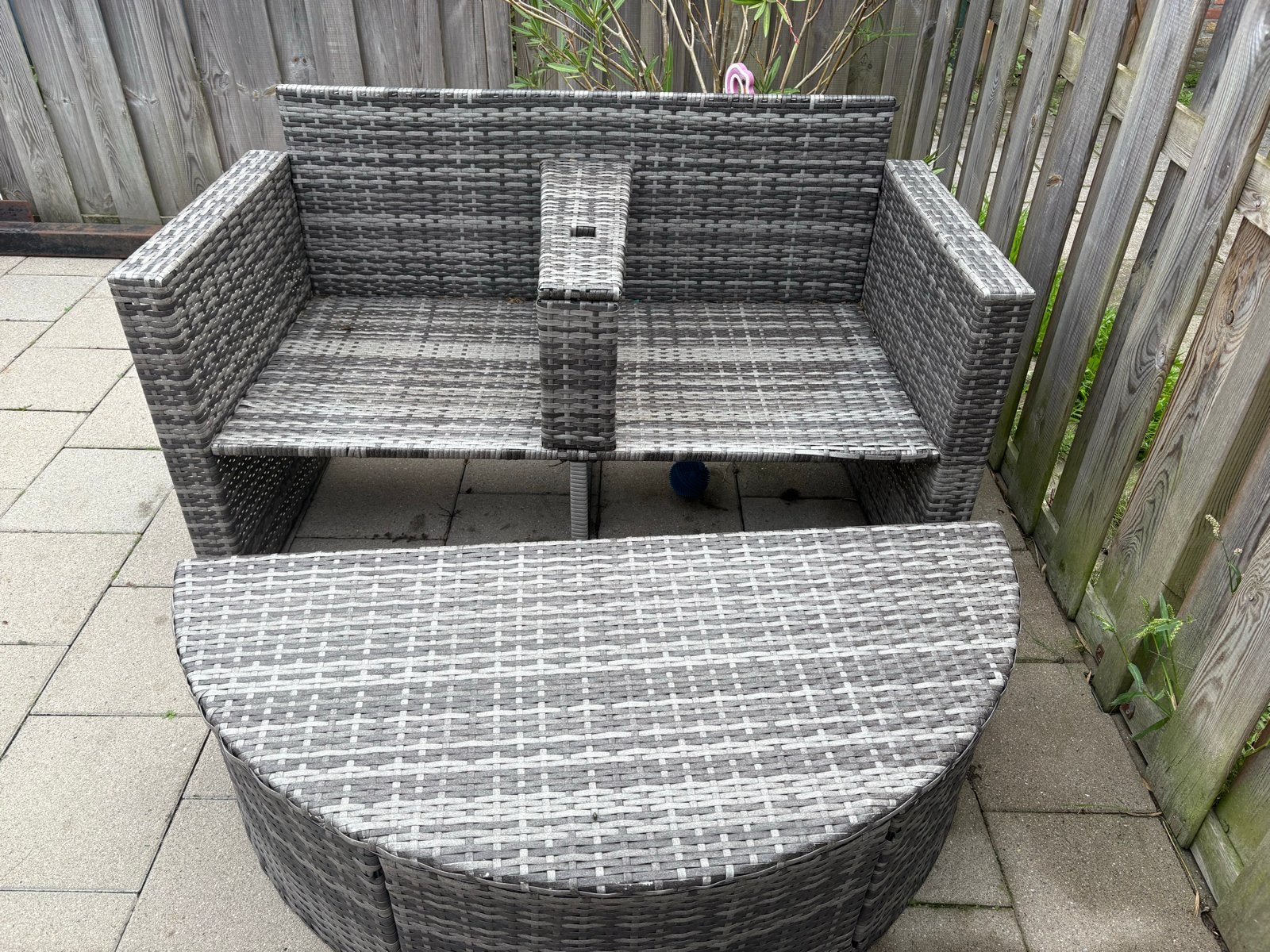 Compacte wicker loungeset met tafel, Gebruikt, Loungeset, Wicker, Bank