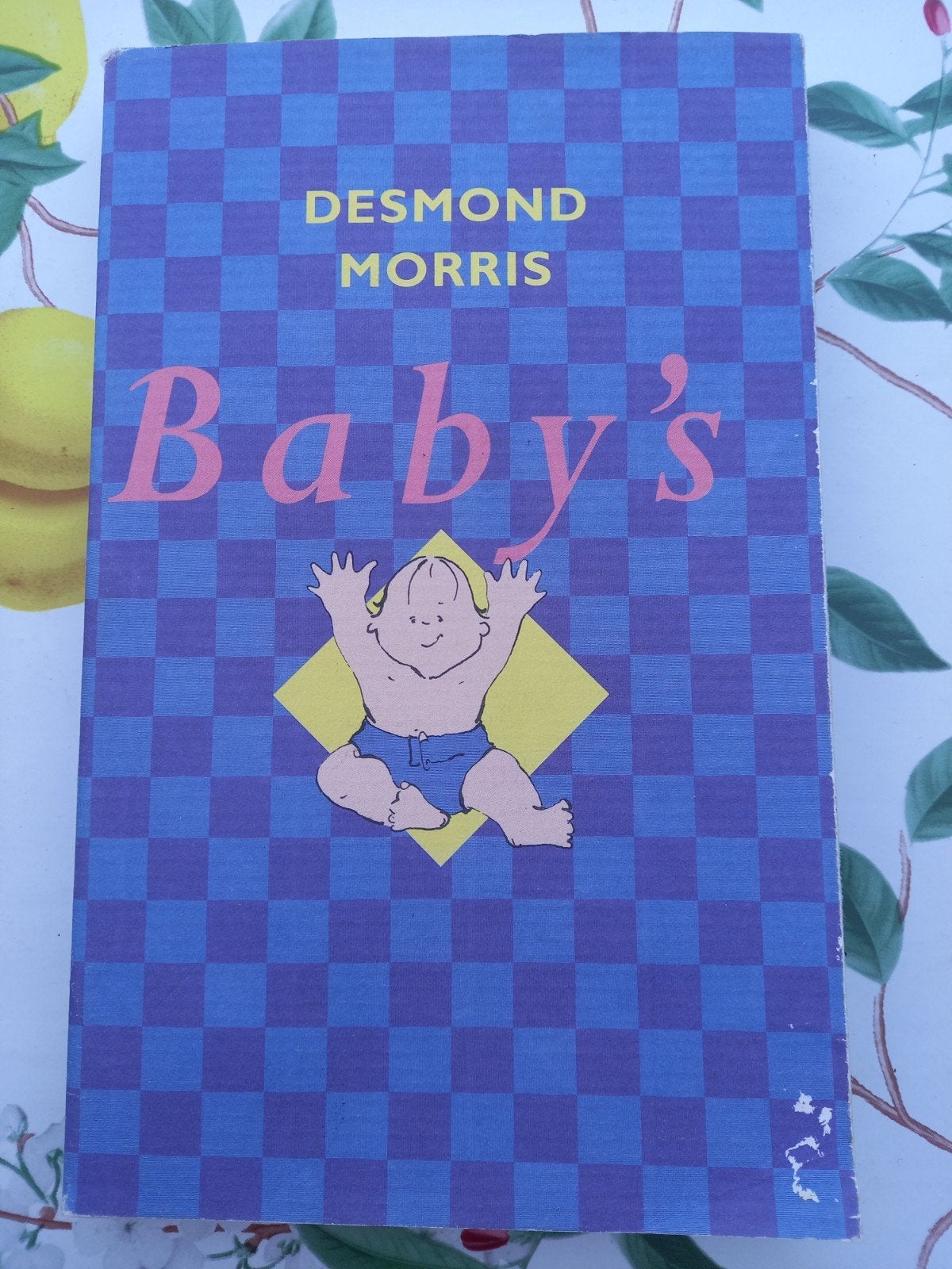 m14 Desmond Morris - Baby's, Ophalen of Verzenden, Gelezen, Desmond Morris