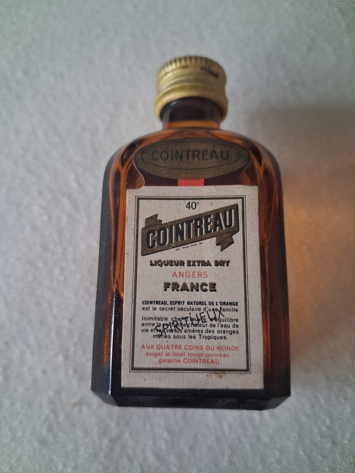 Vintage Cointreau likeurflesje - Extra Dry Angers Frankrijk, Antiek en Kunst, Ophalen of Verzenden
