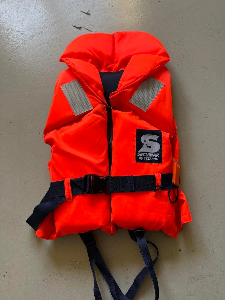 Reddingsvest 30-40 kg., Watersport en Boten, Watersportkleding, Ophalen, Zo goed als nieuw, Kind, Reddingsvest of Zwemvest