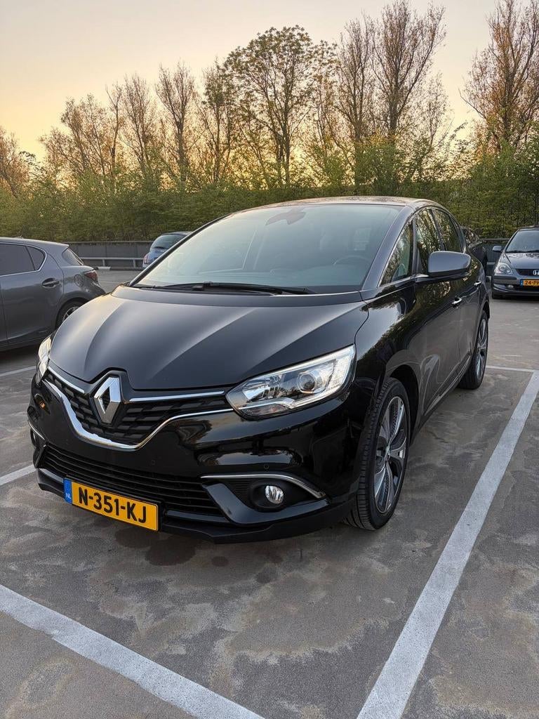 Renault Scénic 1.3 Energy TCe 163pk EDC 2018 Zwart, Auto's, Zwart, 4 cilinders, 1850 kg, Leder en Stof