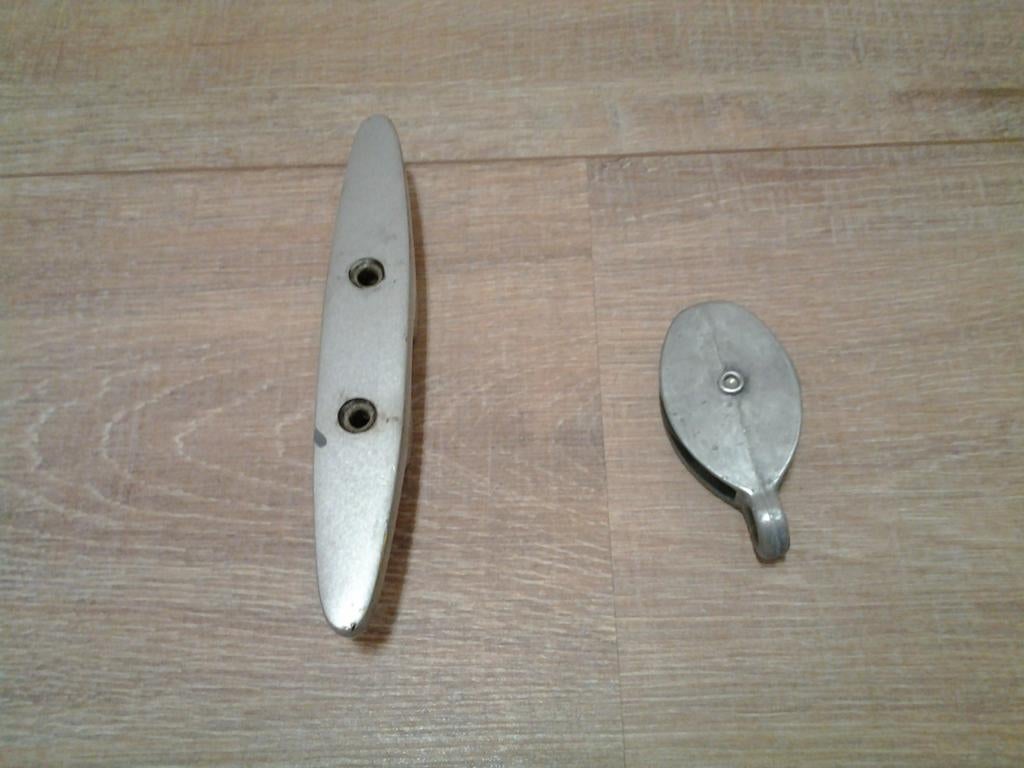Mast(vlag)haak, scupperplug koper nieuw, katrol ,touwladder, Ophalen of Verzenden, Zo goed als nieuw, Overige typen
