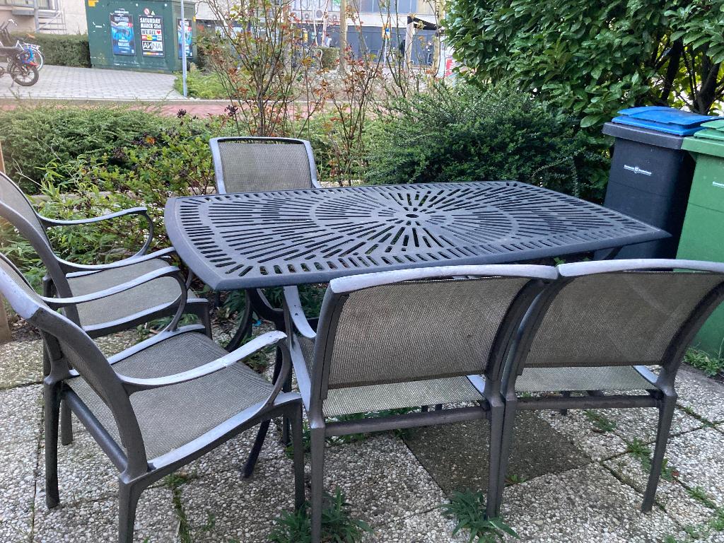 Tuintafel gietijzer, Ophalen, Gebruikt, Rechthoekig, Metaal