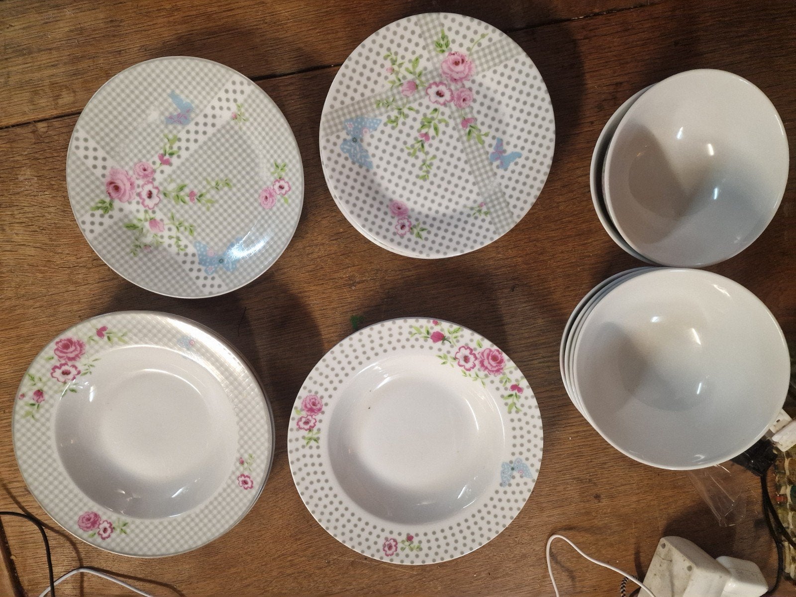 Servies met bloemen en vlinders - 10-delig, Ophalen, Gebruikt, Overige merken, Keramiek