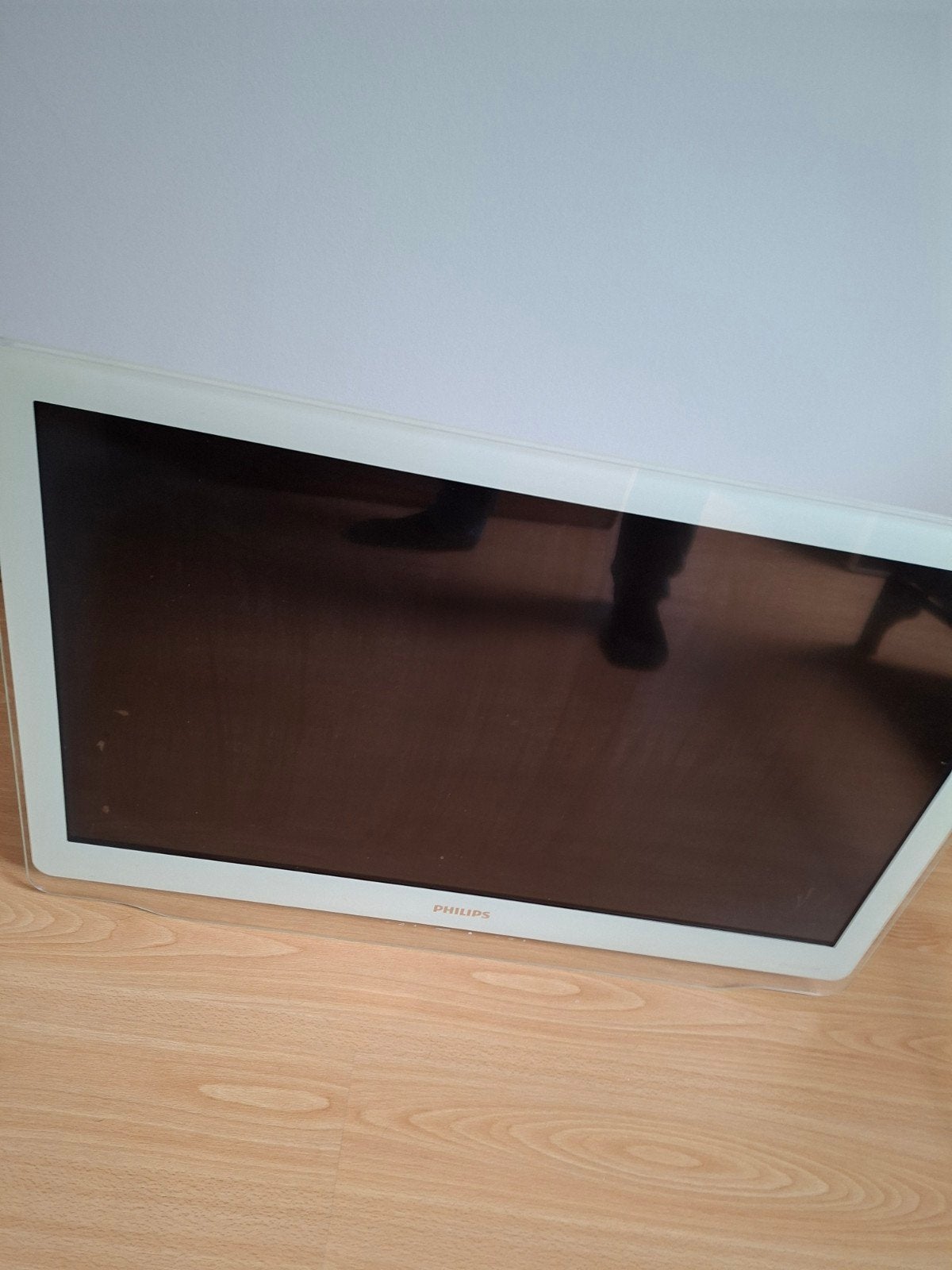 Philips 32 inch Full HD TV – nette staat – werkt goed, Ophalen, Philips, 50 Hz, 40 tot 60 cm