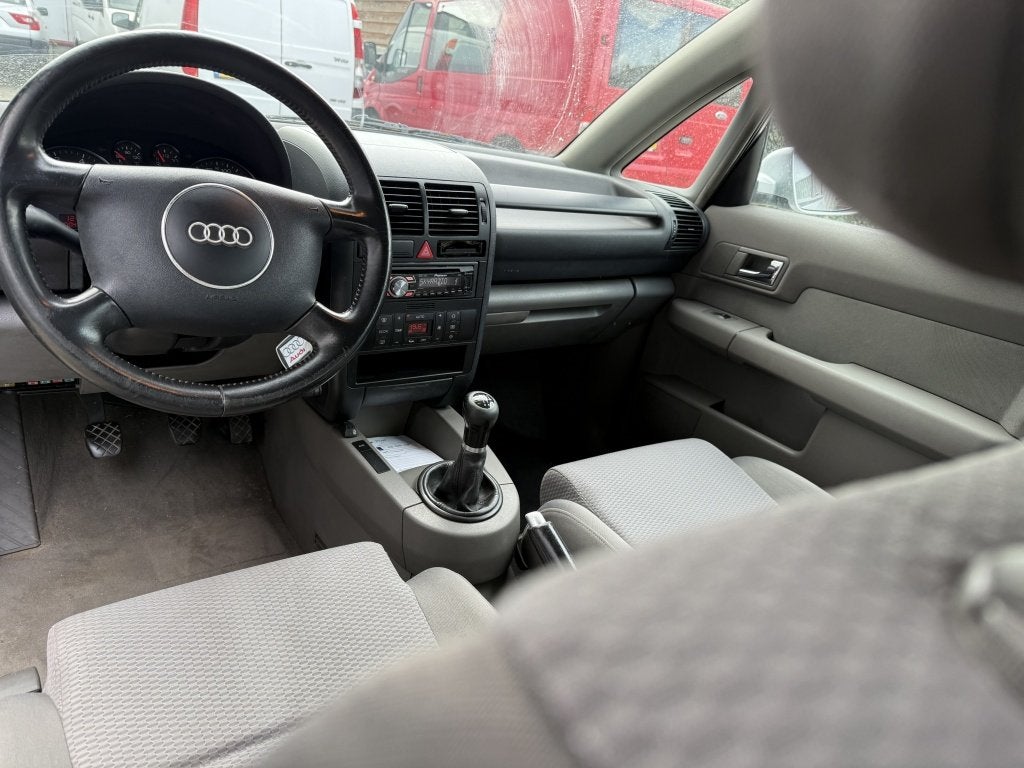 Audi A2 1.4 APK 10-26 2000 CLIMA ZUINIG! (bj 2000), foto 8