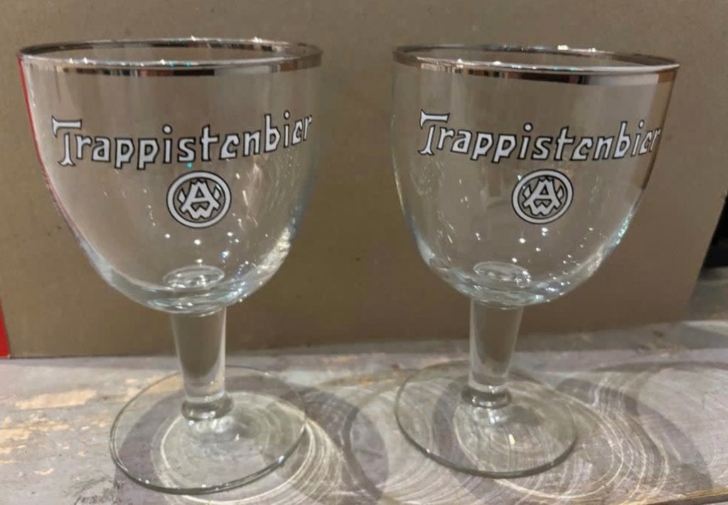 2 vintage bierglazen Westmalle Trappistenbier  - € 5  p.st., Ophalen of Verzenden, Gebruikt, Bierglas