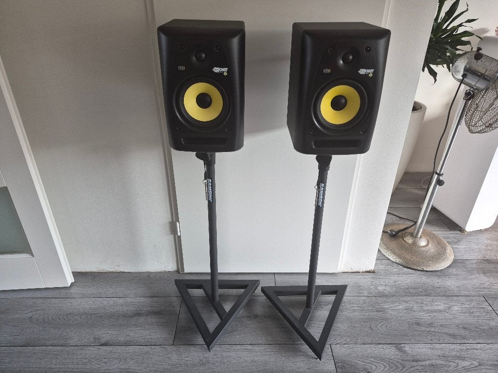 KRK rokit 6 rpg2