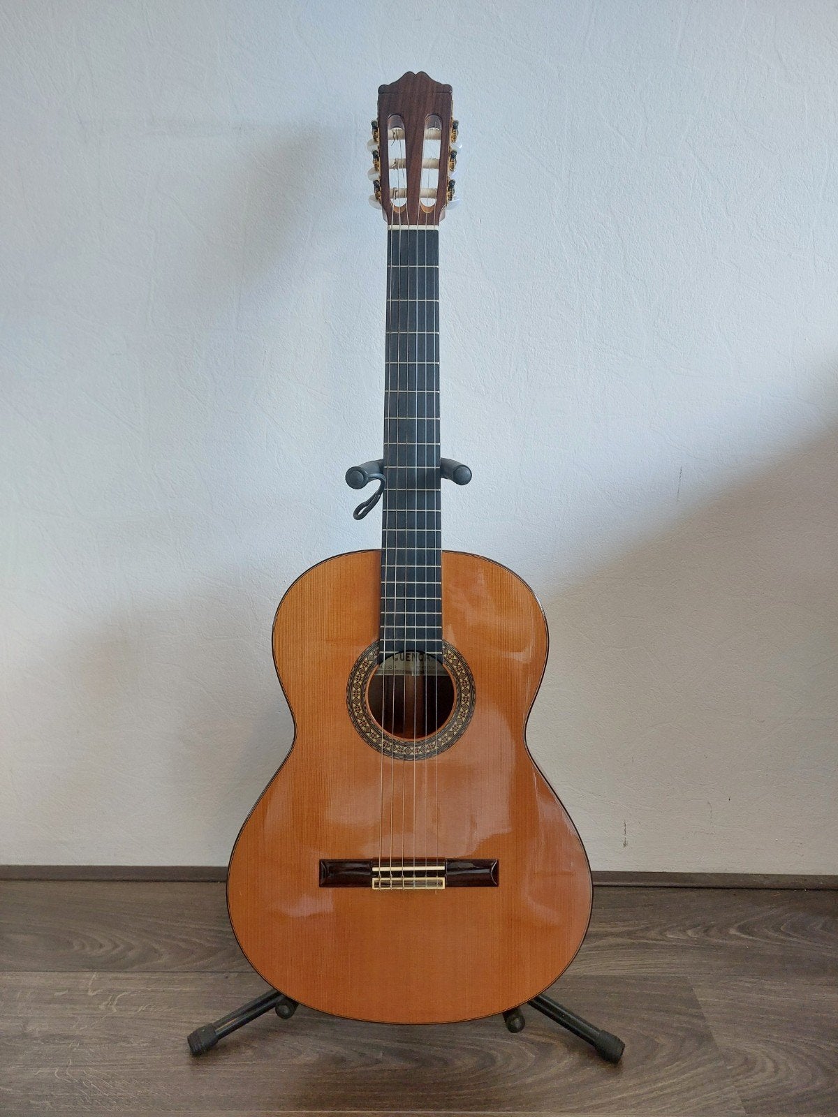 Cuenca 50R - klassieke gitaar, Ophalen, Zo goed als nieuw, Klassieke of Spaanse gitaar