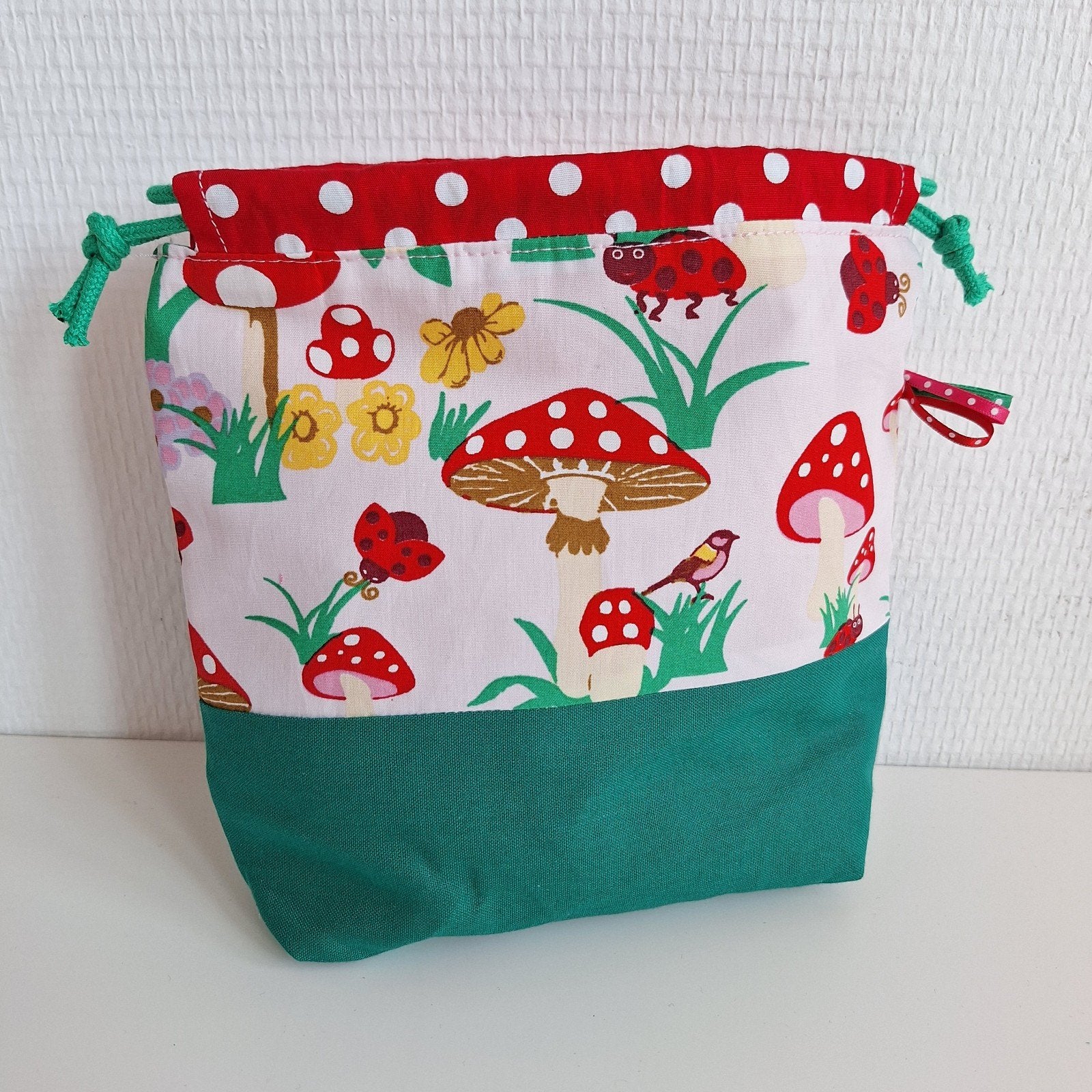 projectbag paddestoel met groen 18x17, Sieraden, Tassen en Uiterlijk, Ophalen of Verzenden, Nieuw, Groen, Dame