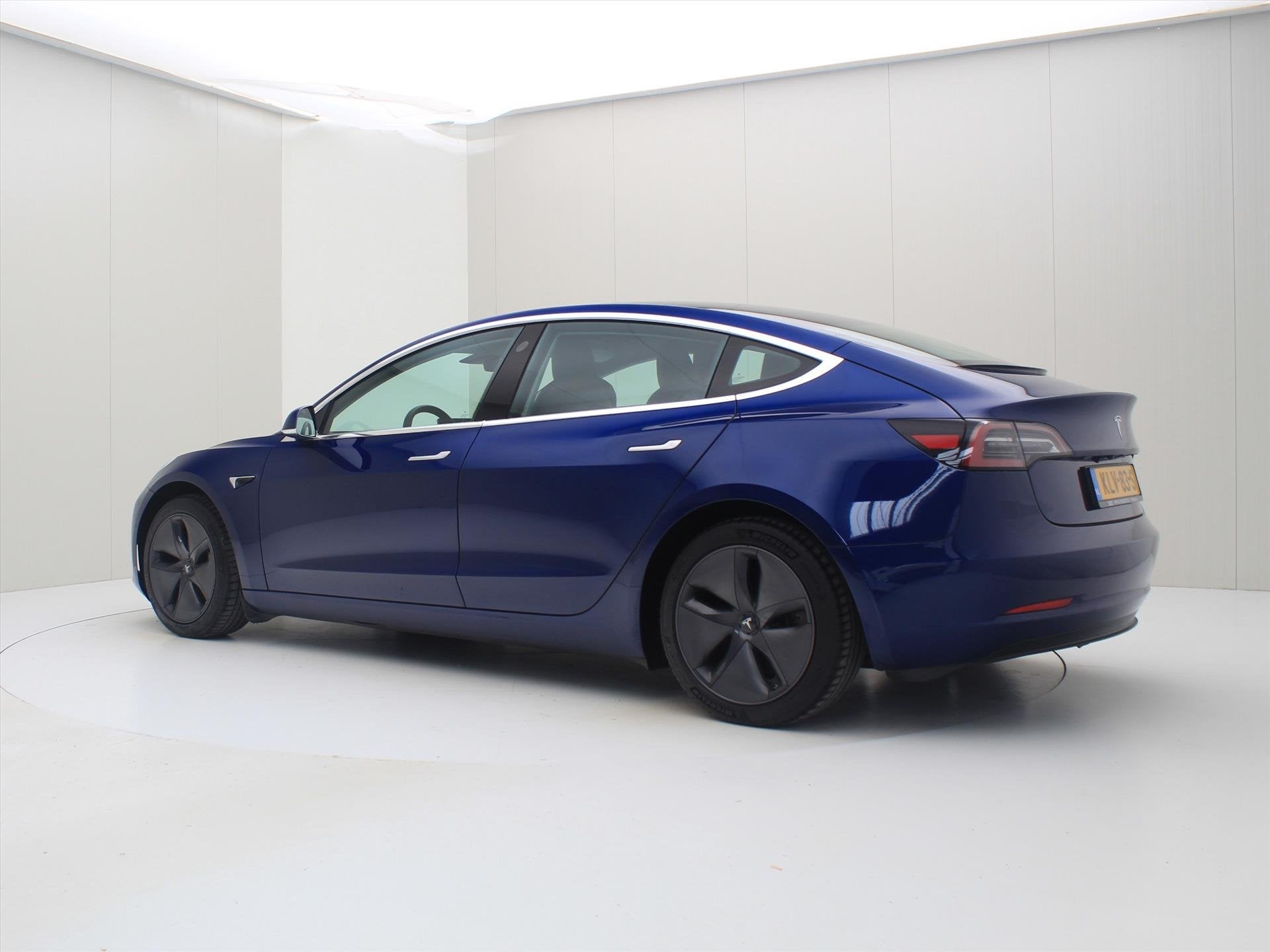 Tesla Model 3 Long-Range AWD 351pk 75 kWh 89.1% SoH [ ACCELE, Auto's, Automaat, Zwart, Blauw, 351 pk