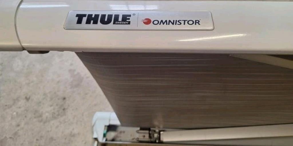 Thule omnistor wandmodel cassetteluifel in zeer goede staat, Ophalen