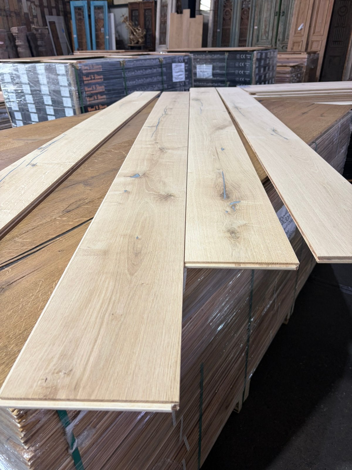 Eiken houten vloer vanaf €25,- per m2 wood and stones