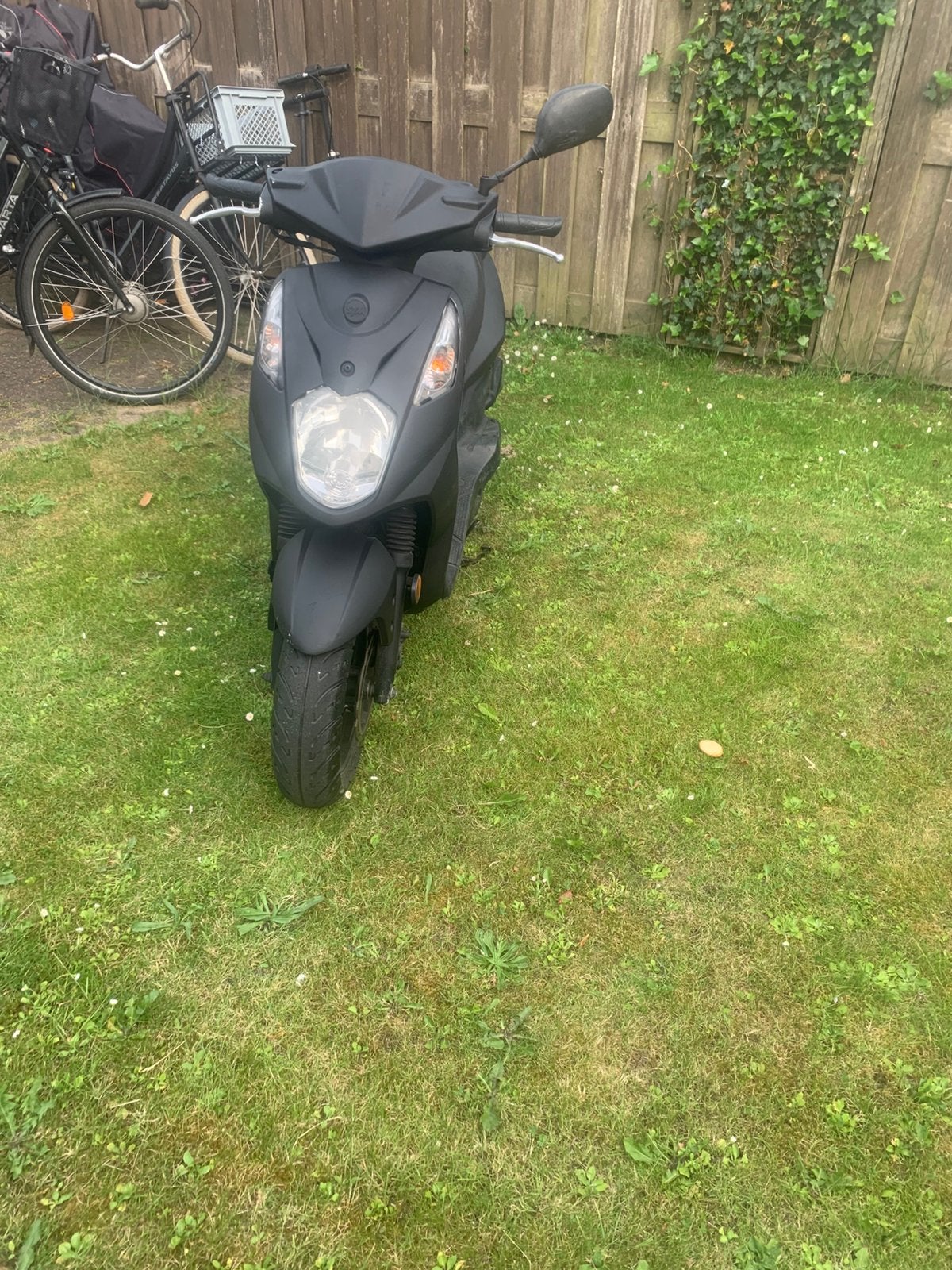 Mooie scooter, Ophalen of Verzenden