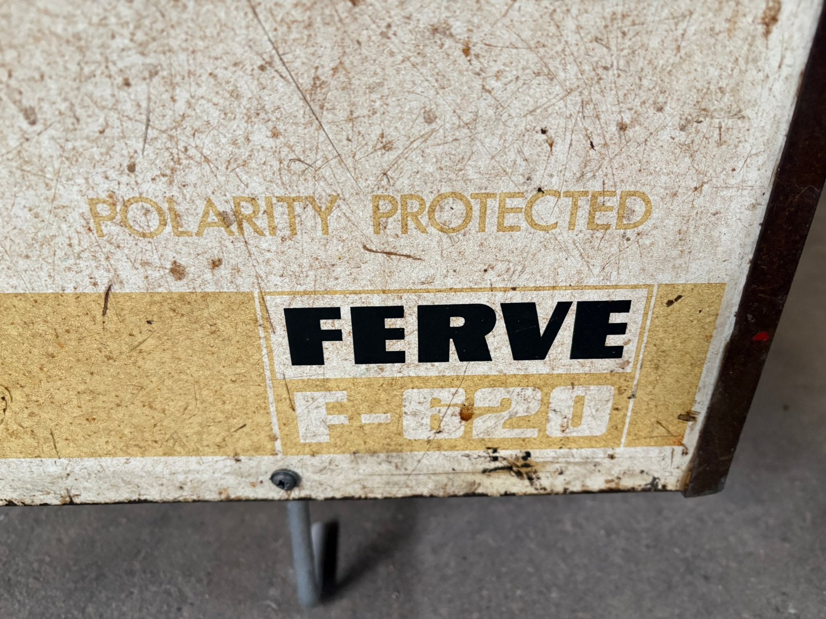 Accu lader ferve F620, Auto diversen, Ophalen, Gebruikt