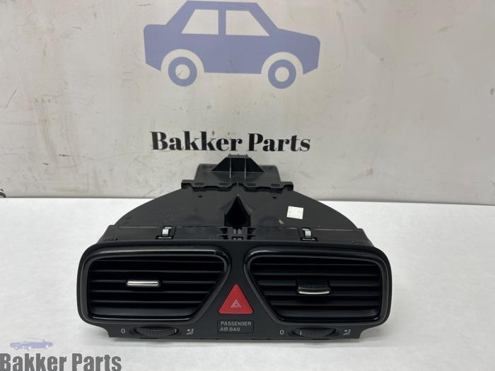 Luchtrooster Dashboard van een Volkswagen Scirocco, Auto-onderdelen, Dashboard en Schakelaars, Gebruikt, -, Volkswagen, -