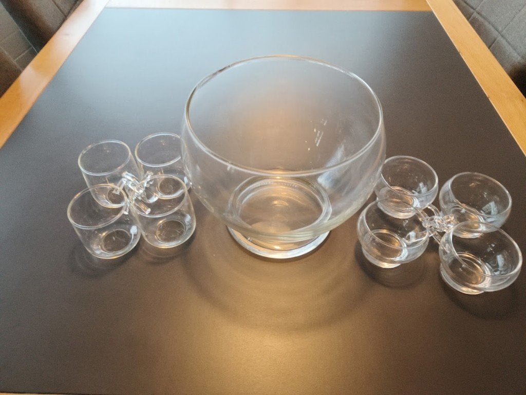 bowl/ sangria schaal met glaasjes, Ophalen