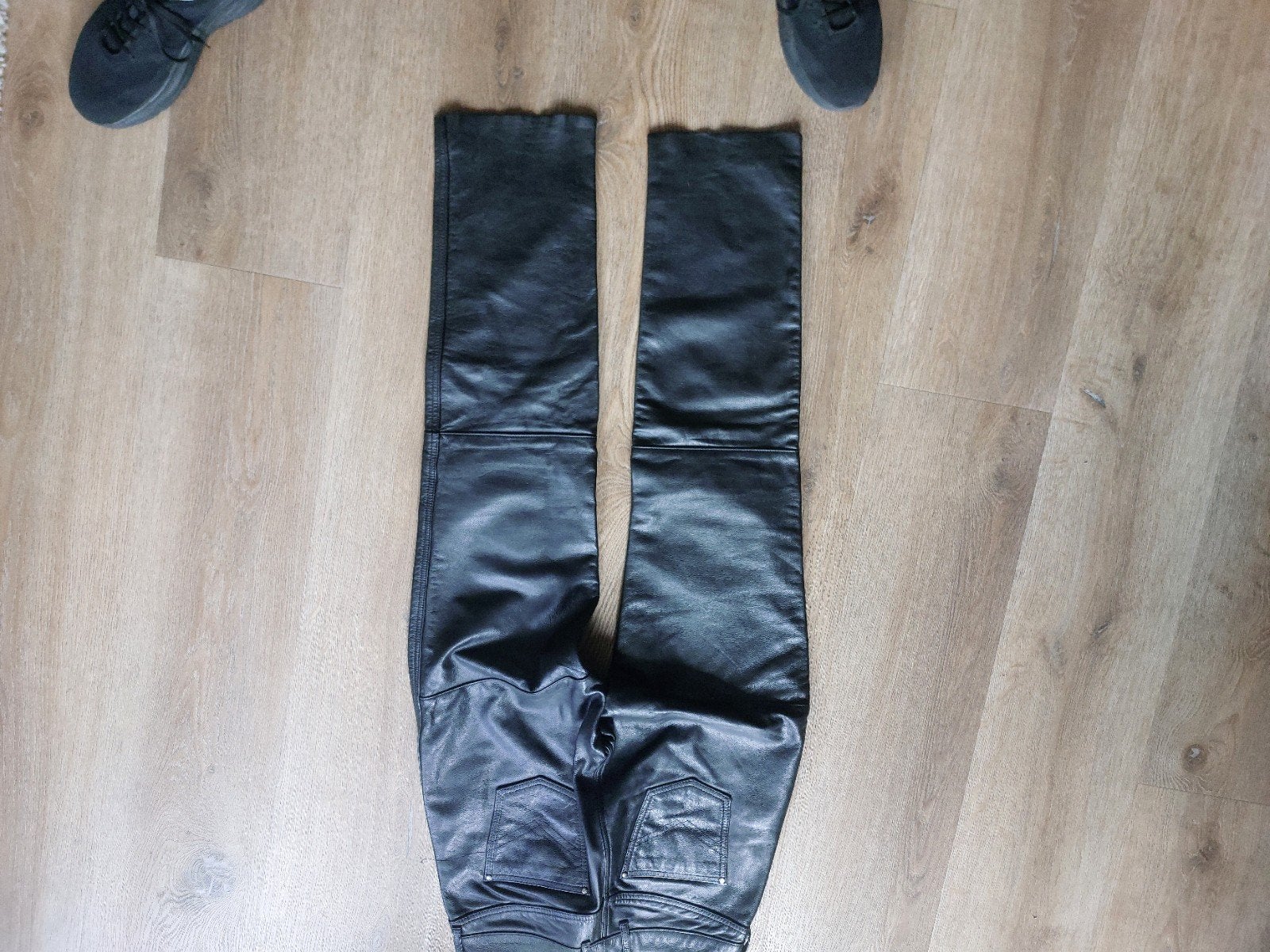 leren broek Revenger kinky, Ophalen of Verzenden, Maat 48/50 (M), Zwart