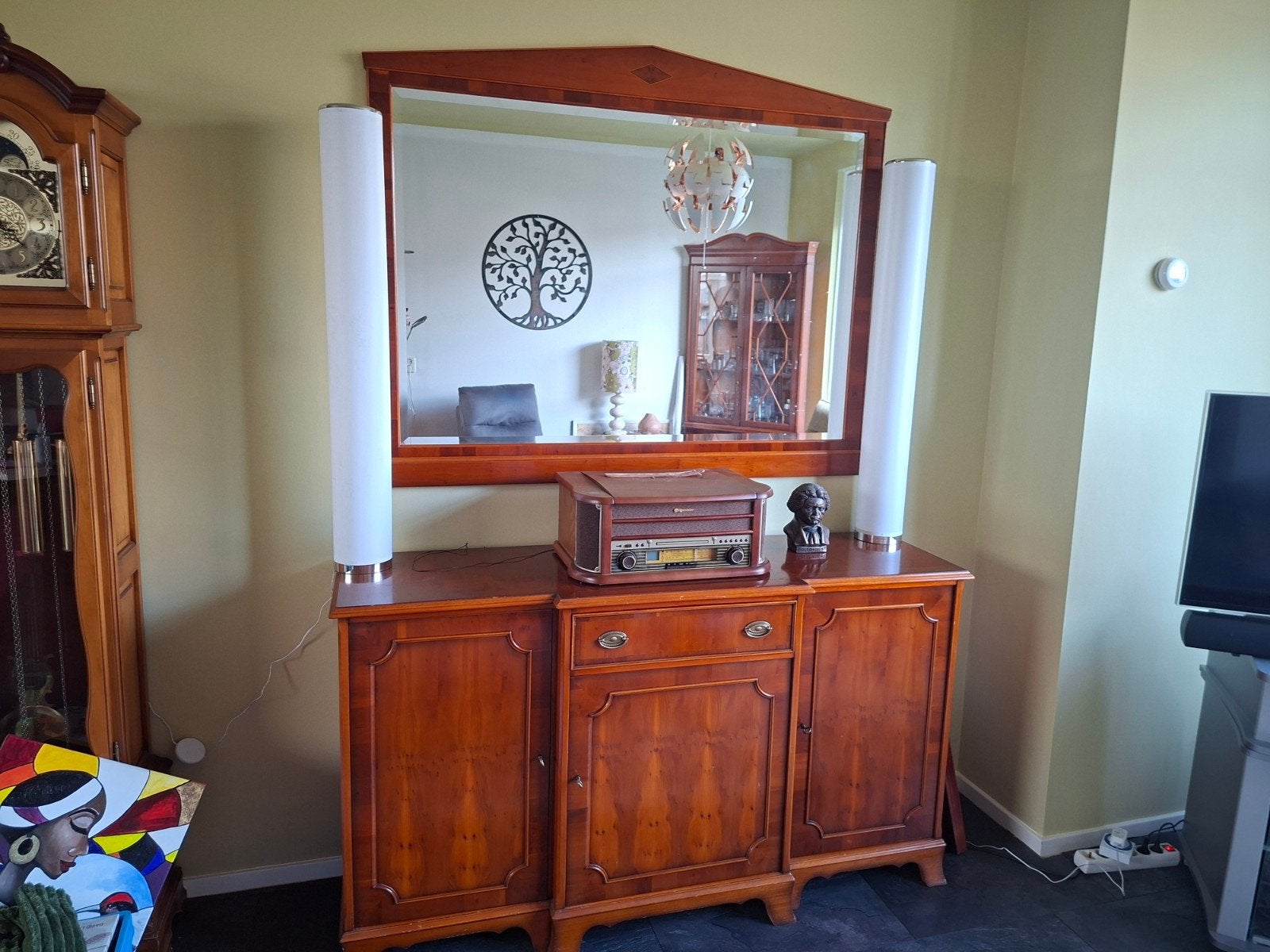 Dressoir van taxushout, origineel Heldense, Ophalen, Gebruikt, Met lade(s), 150 tot 200 cm