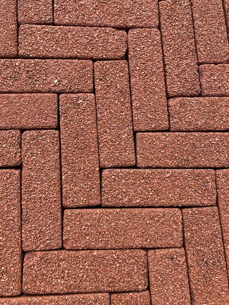 Dikformaat betonklinker rood (P41), Ophalen, Gebruikt, Klinkers, 10 m² of meer