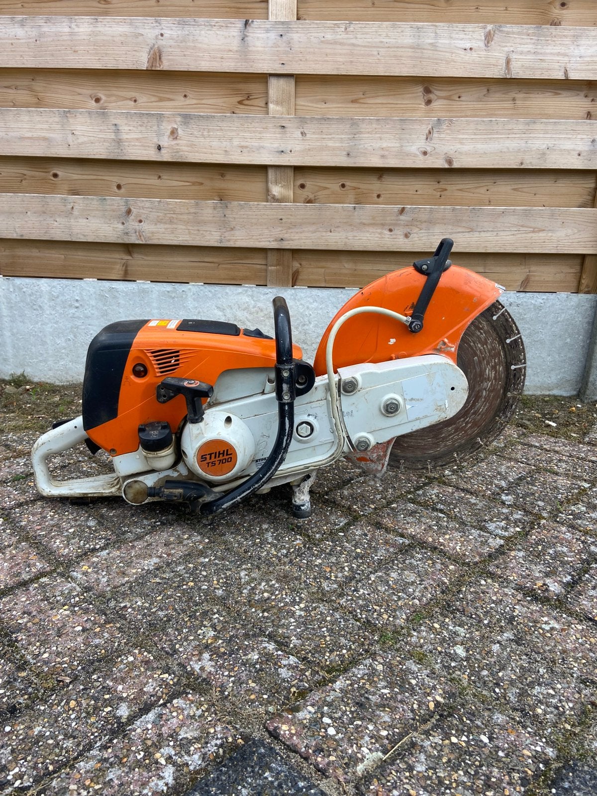 Stihl TS 700, Ophalen, Zo goed als nieuw, 1000 watt of meer, Haakse handslijpmachine