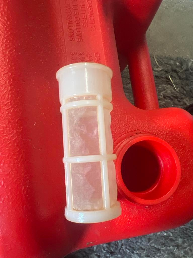 Nette 24 liter benzinetank met slang en filter, Ophalen, Zo goed als nieuw, Motor en Techniek