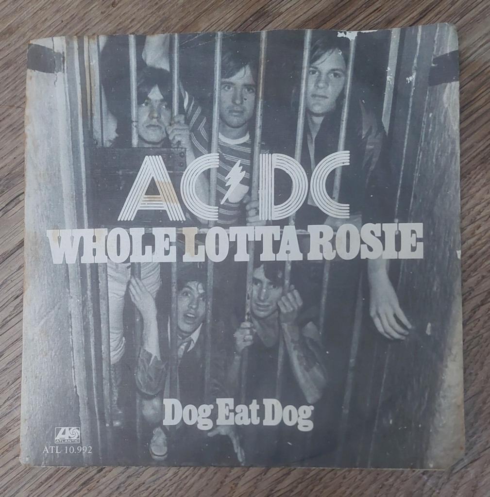 AC/DC single  whole lotta rosie 1977  izgs 7 inch, Cd's en Dvd's, Vinyl Singles, Gebruikt, Single, Ophalen of Verzenden, 1970 - 1979