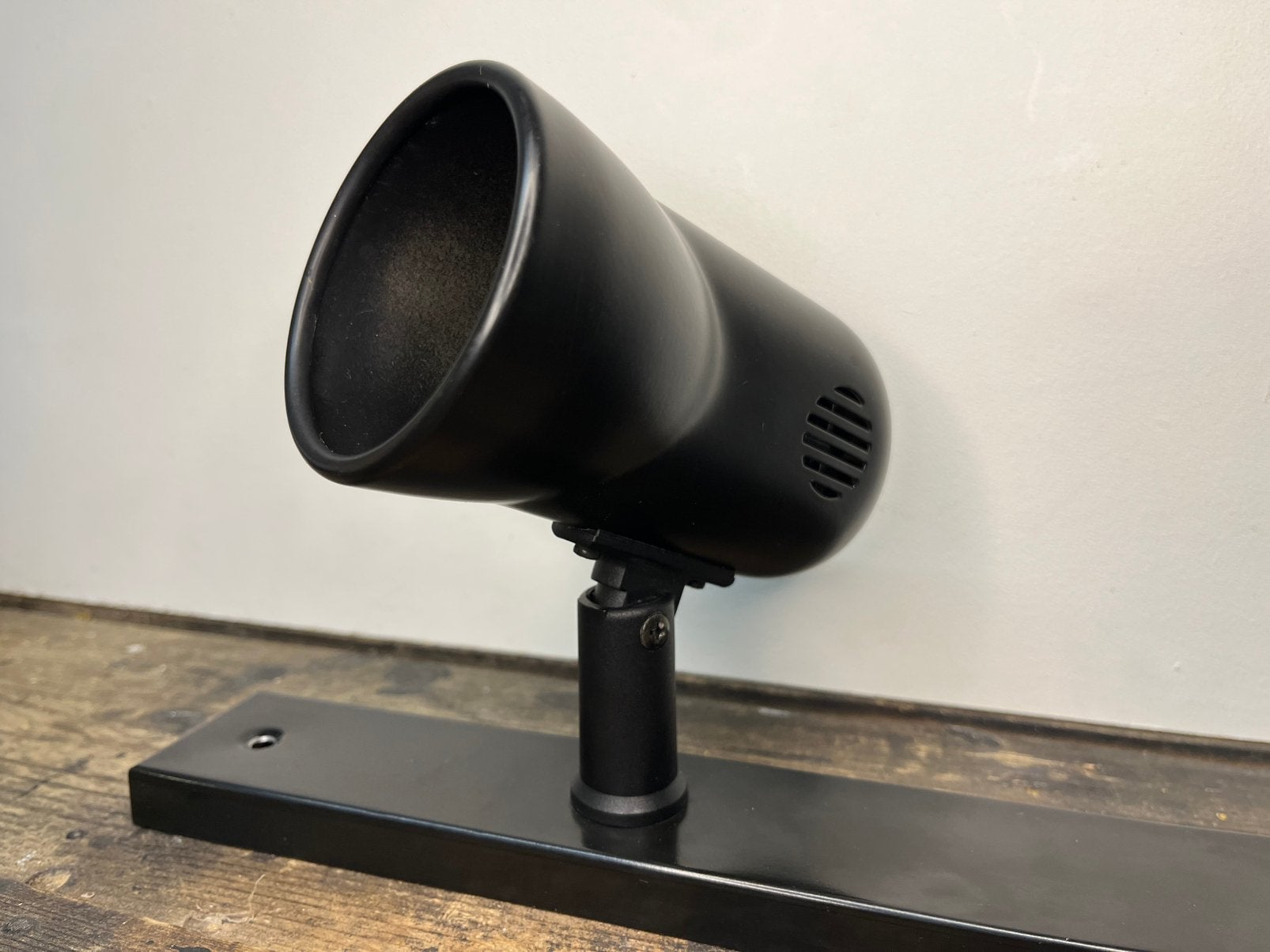 Vintage postmodern Fase Madrid-plafondlamp met drie spots., Gloeilamp, Opbouwspot, Overige merken, Metaal