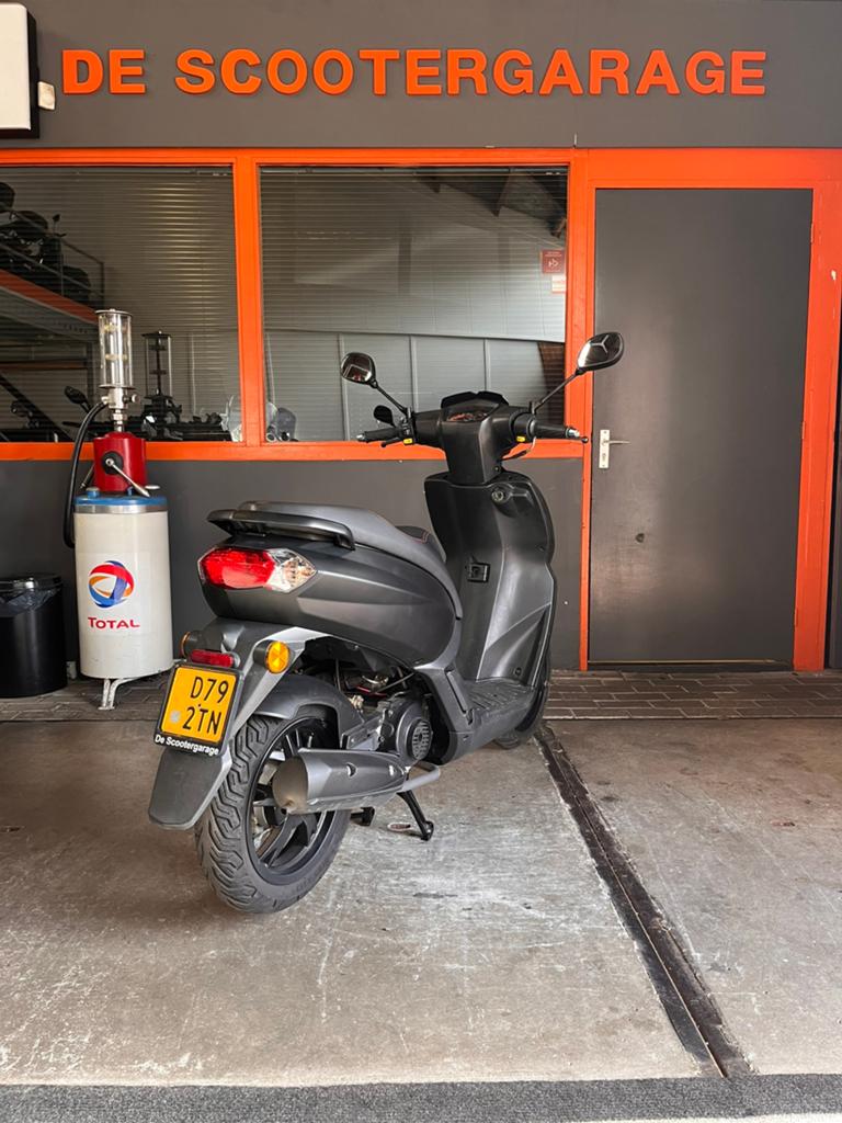 Peugeot Kisbee 45km brom 2011, Peugeot, Gebruikt, Overige modellen, Maximaal 45 km/u