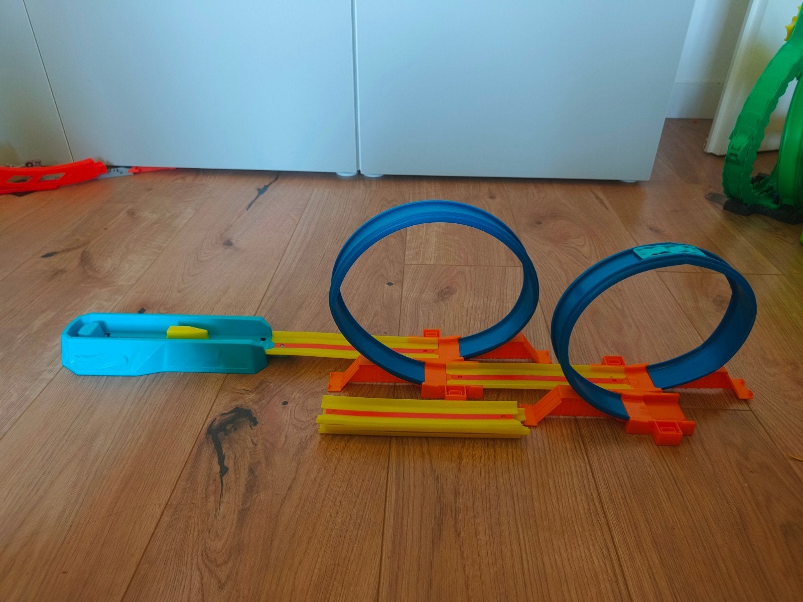 Hot Wheels Racebaan met dubbele looping, Ophalen of Verzenden