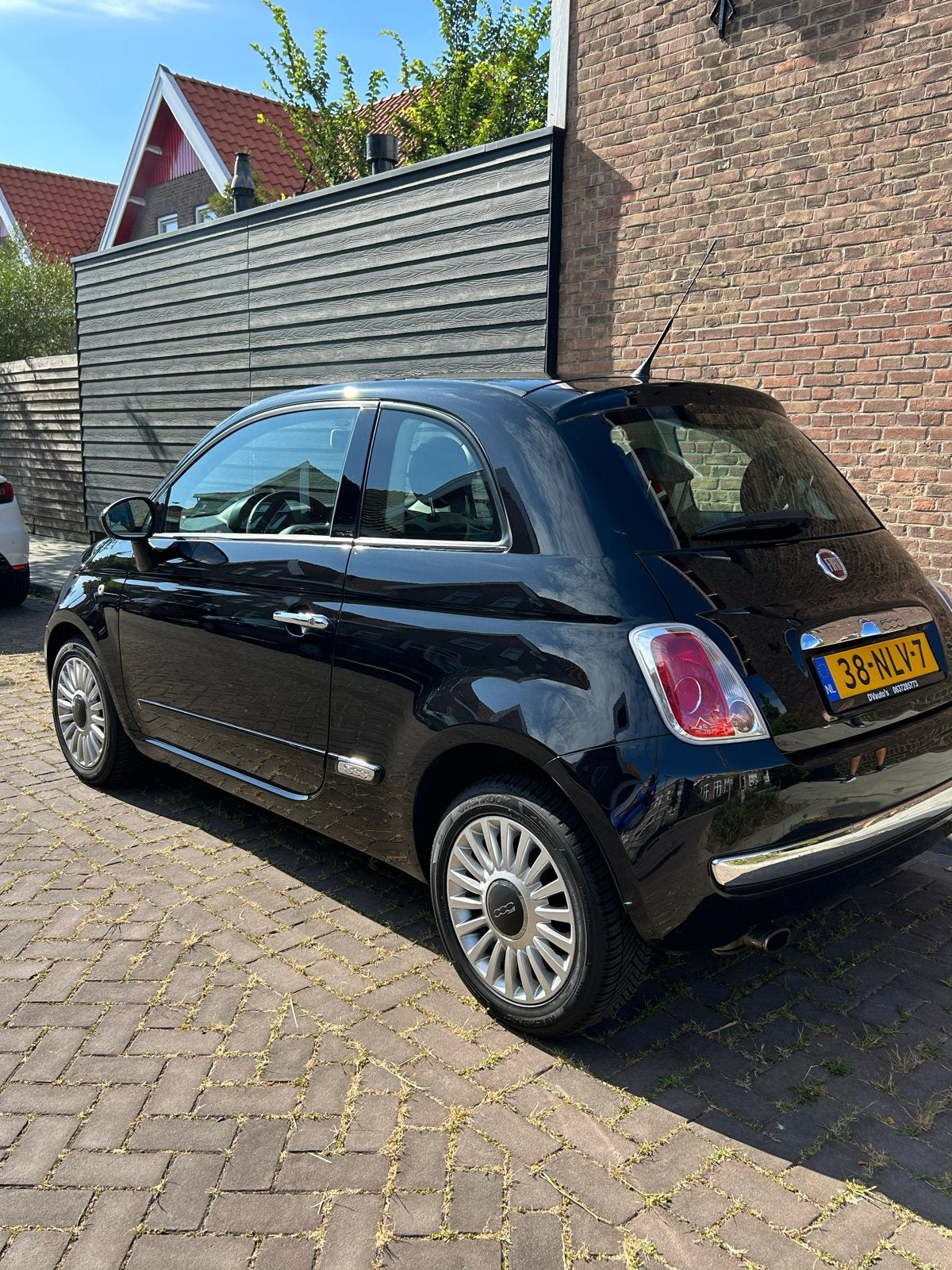 Fiat 500 Automaat 1.2 lounge 2010 Zwart nw distr., Stof, 4 cilinders, Zwart, Origineel Nederlands
