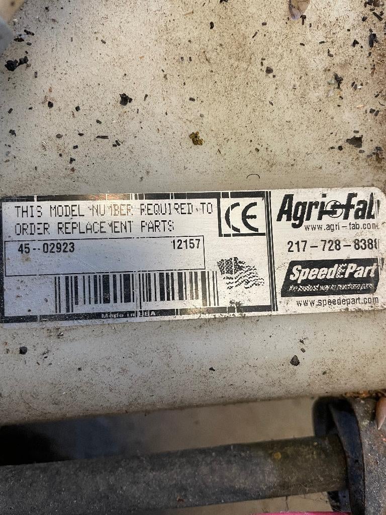 Agri-fab 56 liter getrokken sproeiwagen ( acher zitmaaier), Ophalen, Gebruikt, Agri fab, 120 cm of meer