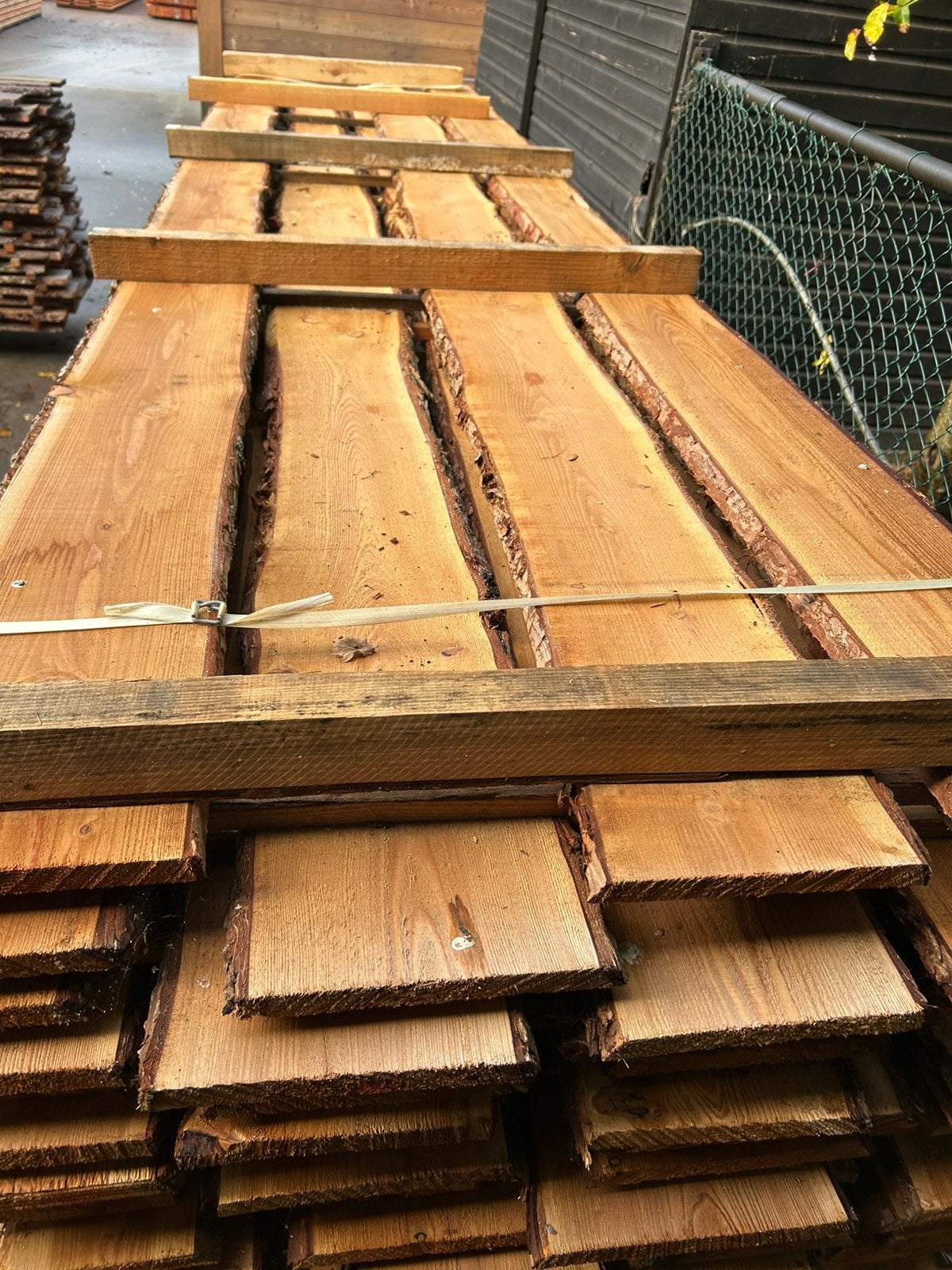 Douglas / lariks schaaldelen 15/20cm 400cm lang, Ophalen, Nieuw, 250 cm of meer, Planken