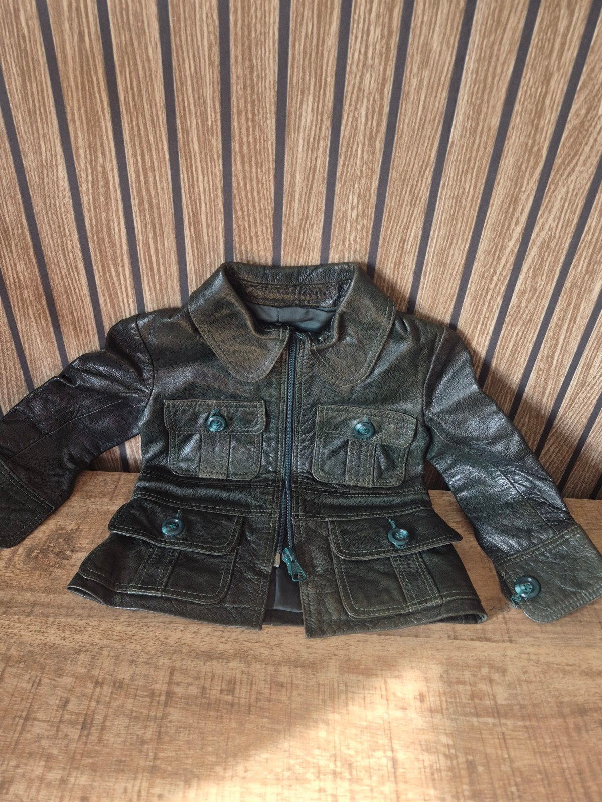 Lederen vintage kinderjasje ong mt98Vaste prijs€20euro, Ophalen of Verzenden