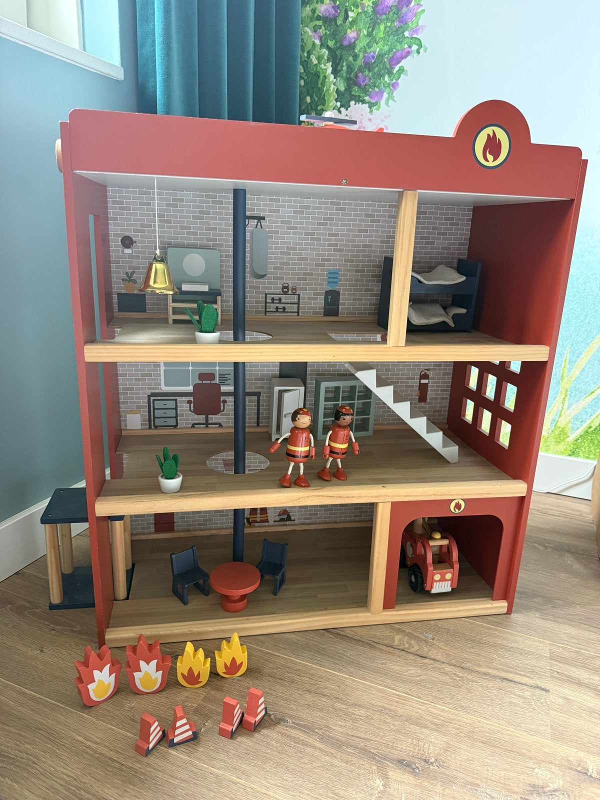 Petit Amelie Brandweerkazerne met toebehoren, Ophalen, Zo goed als nieuw, Overige typen