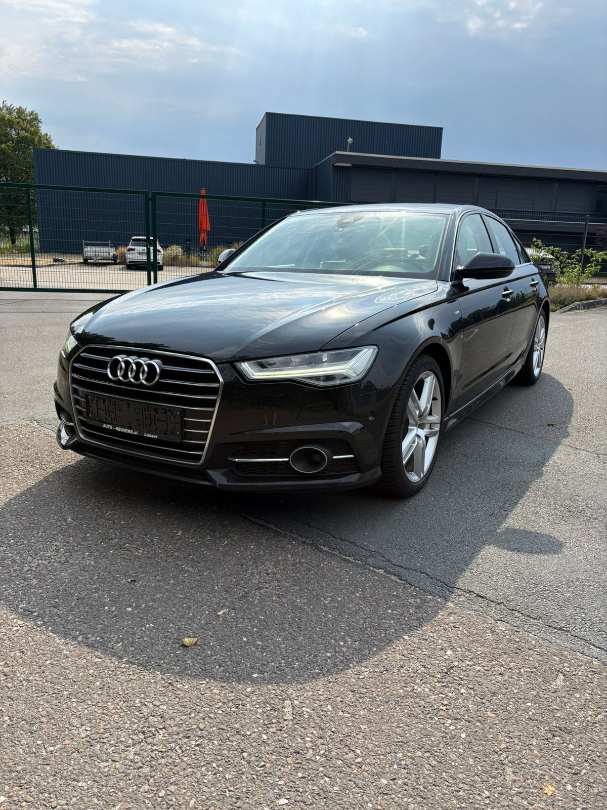 Audi A6 1.8 TFSI Ultra S-tronic 140 kW – 2015 – NL kenteken, Auto's, Audi, Beige, 1535 kg, Adaptive Cruise Control, Zwart
