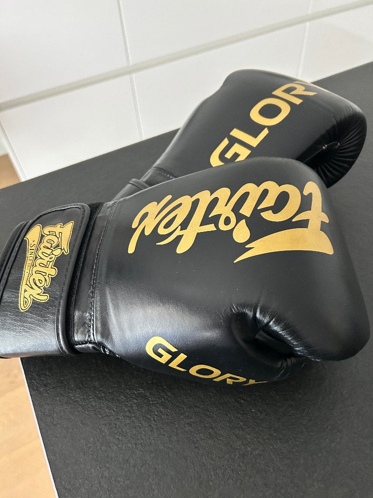 Fairtex Glory bokshandschoenen 16 OZ, Verzenden, Zo goed als nieuw, Bokshandschoenen